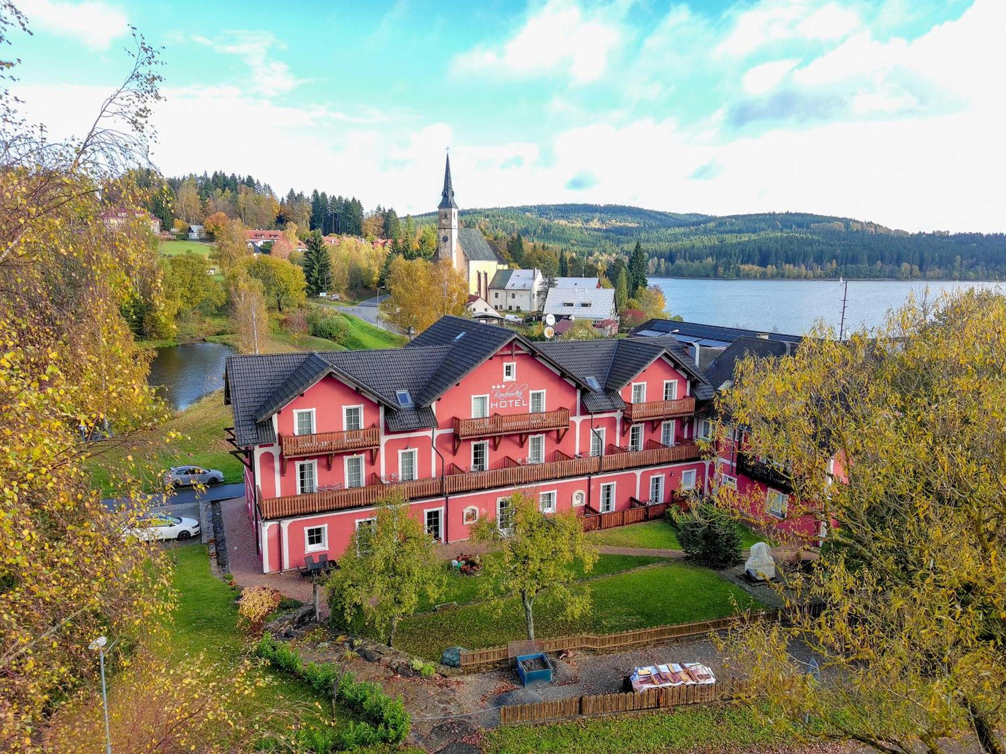 Hotel Barborka Přední Výtoň Esterno foto